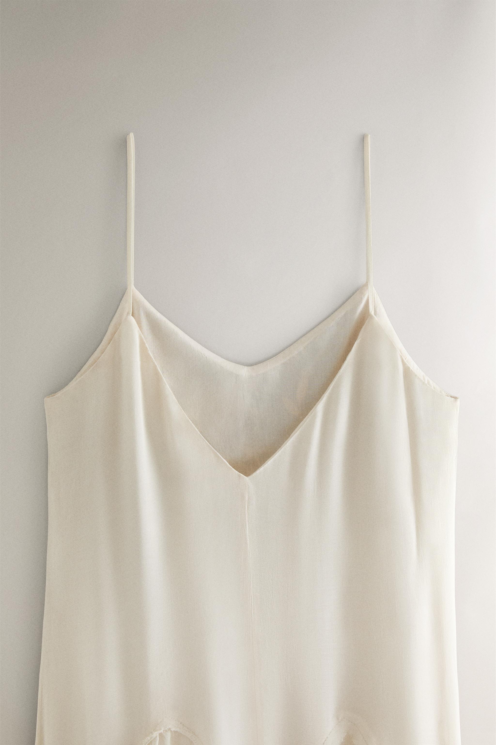 EMBROIDERED NIGHTDRESS